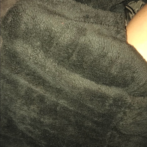 Military Style Jacket w/fur - Picture 3 of 3